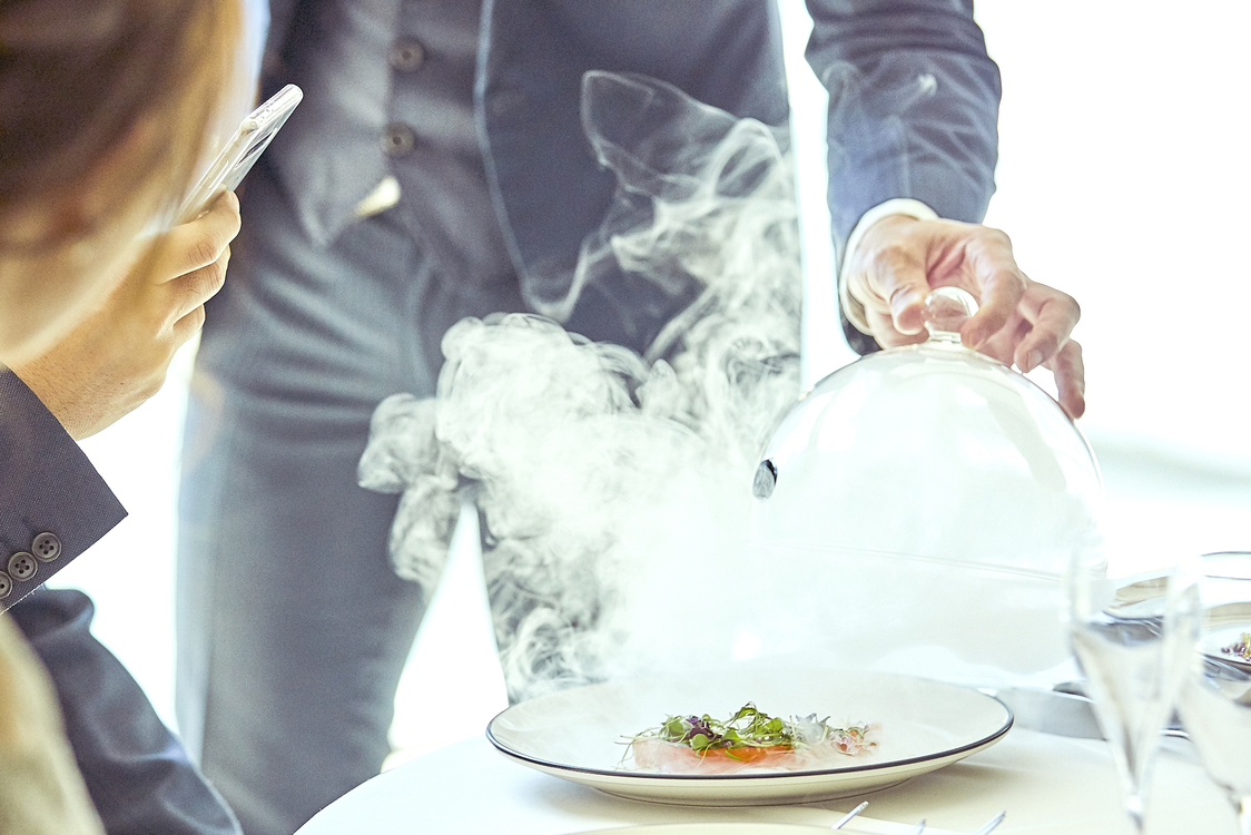 【満足度1位】料理長オススメ!和牛*雲丹*キャビア食べ比べ
